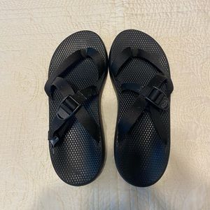 Chaco Men’s 11 Sandals